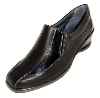 Zapato de señora de la casa Leyland.Ref:3629