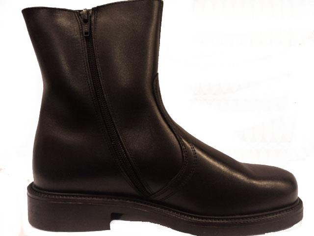 Bota en piel para hombre con cierre cremallera Tolino.Ref:A9701B