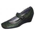 Zapato de cuña juvenil de la casa Lola blue.Ref:29d521