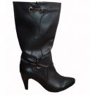 Bota alta para mujer de la casa Pilar Monet.Ref:47641
